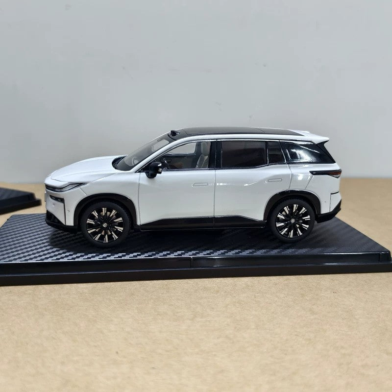 Original 1:30 Toyota bZ3X Diecast Model – GAC Toyota Electric SUV