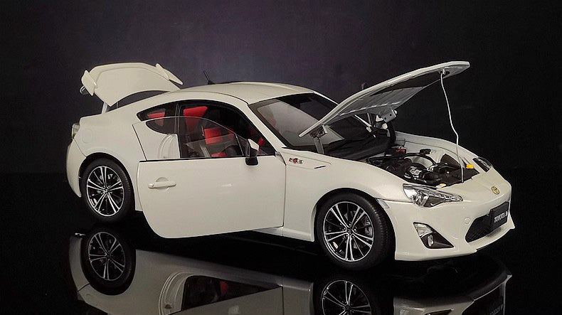 AUTOart 1:18 Toyota 86 GT Diecast Car – YX car model
