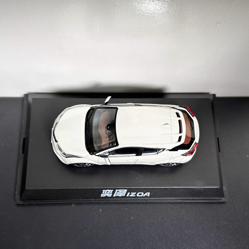 Toyota IZOA 1:43 Alloy Diecast Model Car