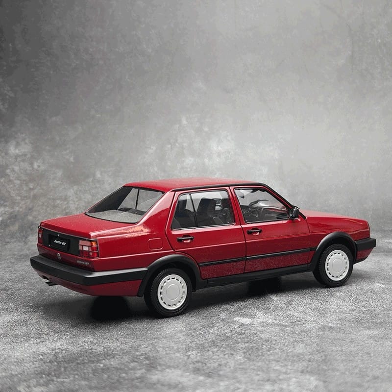 Volkswagen 1:18 Jetta GT MK2 Classic Edition Diecast Model Car