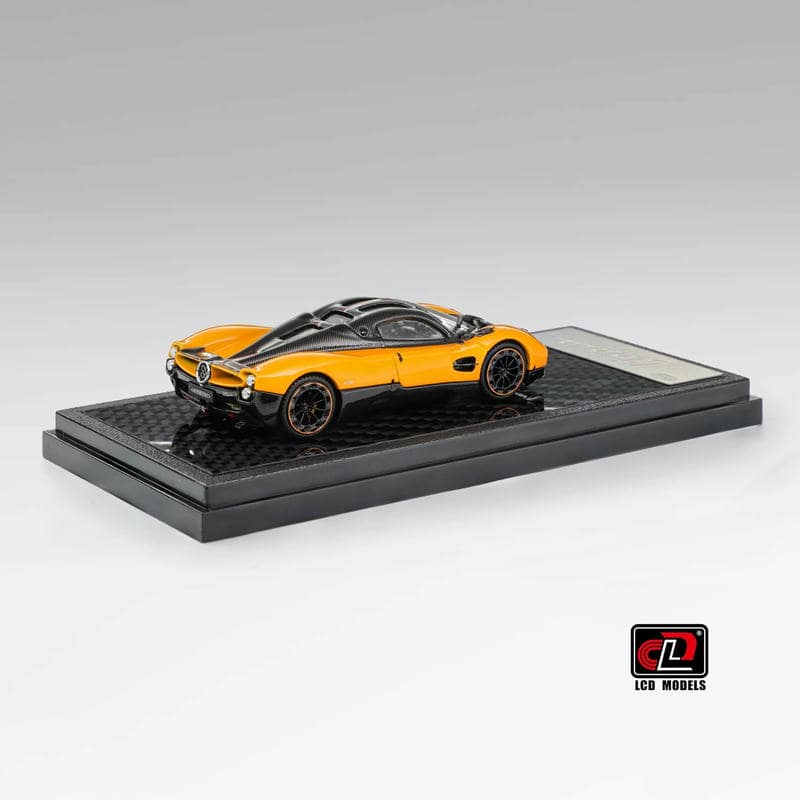 LCD 1:64 Pagani Utopia Coupe Diecast Model Car