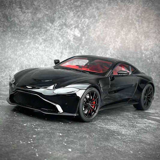 AUTOart 1:18 Aston Martin Vantage 2019 Alloy Diecast Model