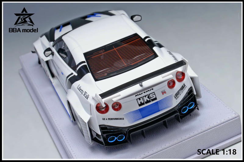 BBA Nissan GT-R 35GT-RR 1:18 Resin Model Car