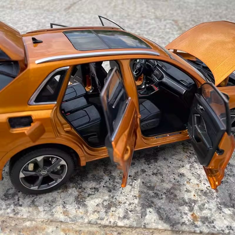 FAW Audi Q3 2019 1:18 Alloy Diecast Model Car