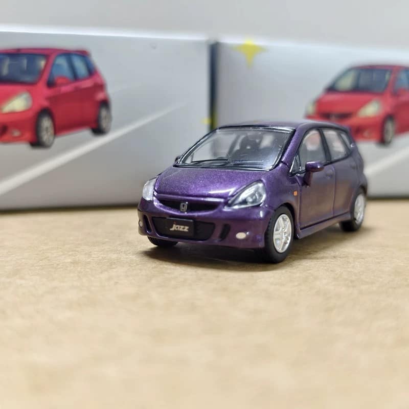 Sonic Gear 1:64 Honda Jazz 2001 Diecast Model