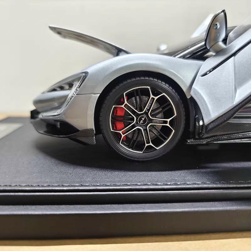 1:18 BYD Yangwang U9 Electric Supercar Diecast Model