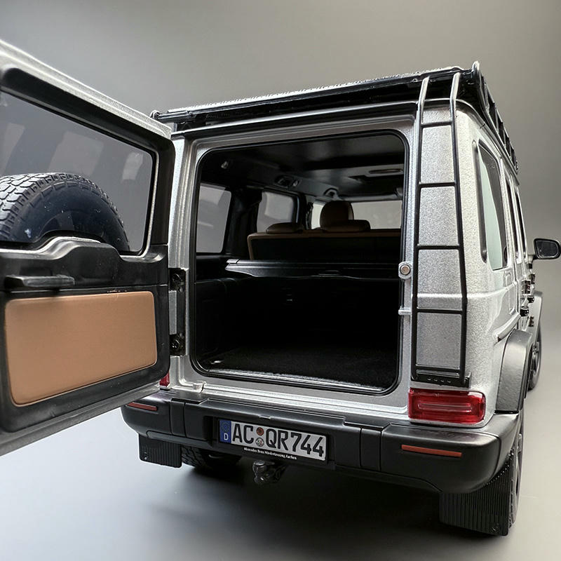Norev 1:18 Mercedes-Benz G500 Alloy Diecast Model Car