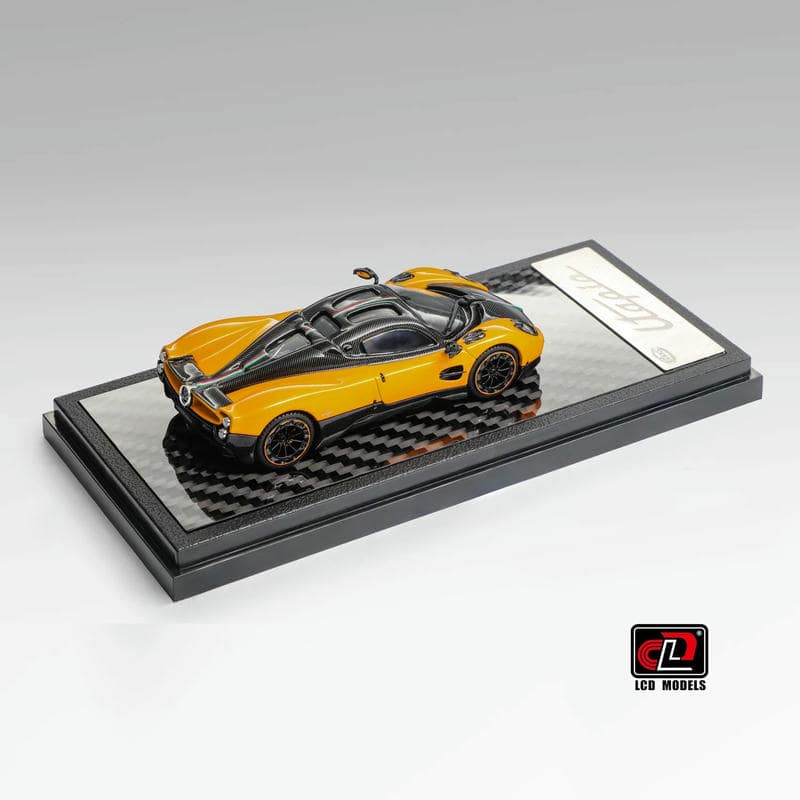 LCD 1:64 Pagani Utopia Coupe Diecast Model Car