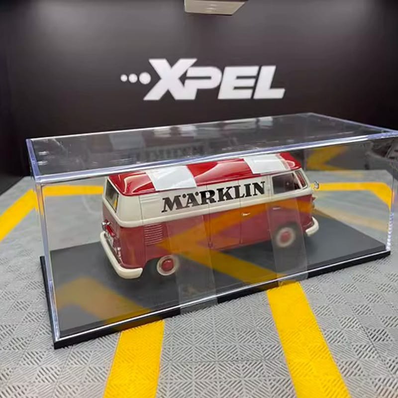 Schuco 1:32 Volkswagen VW T1 Bus model