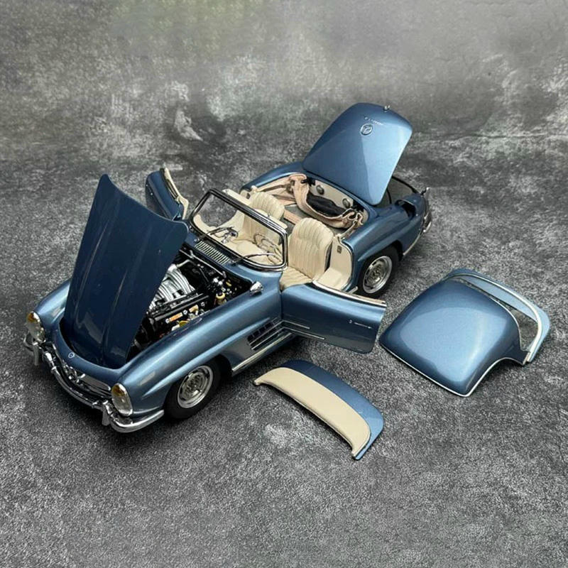 CMC 1:18 Mercedes-Benz 300SL Roadster Coupe Diecast Model