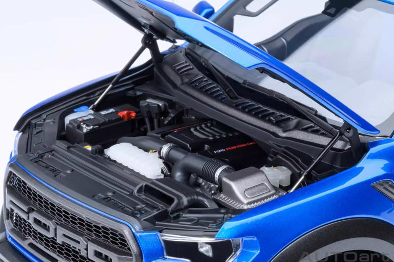 AUTOart  1:18 Ford F-150 Raptor SuperCrew 2019 Diecast Model Truck