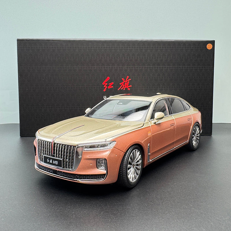 FAW Hongqi H9 1:18 Die-Cast Alloy Model with Solid Wood Base