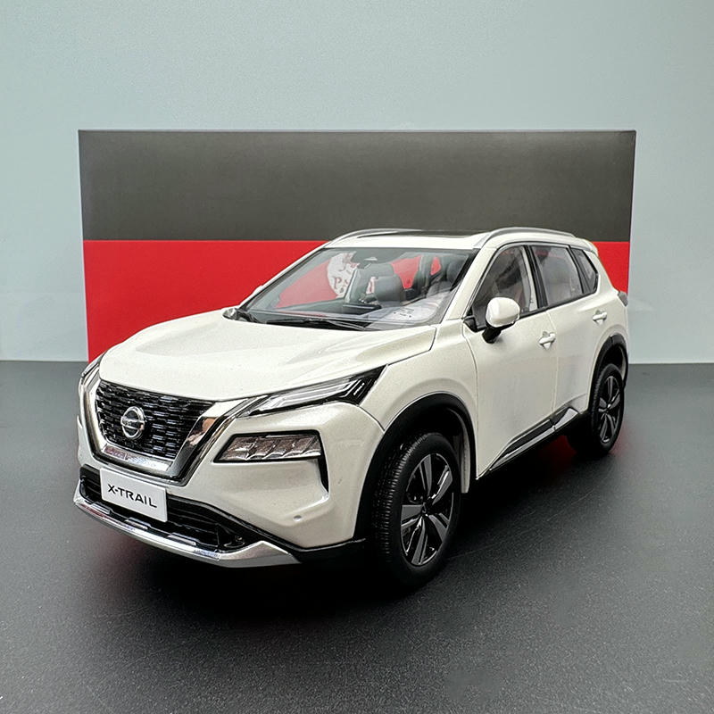 Nissan X-Trail 1:18 Alloy Diecast Model Car