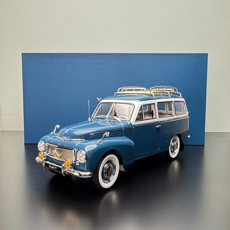 1939 Volvo PV445 Duett 1:18 Scale Diecast Model – Classic Blue Estate
