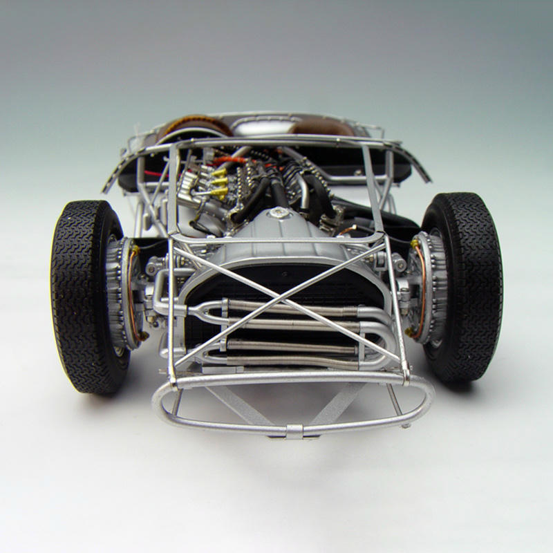 CMC 1:18 Maserati 300S “Skeleton” Edition Diecast Car Model