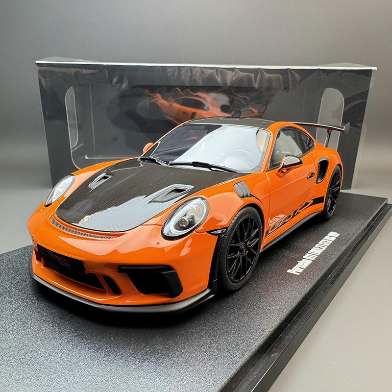 GT Spirit 1:18 Porsche 911 (991.2) GT3 RS — CLDC044 Resin Model