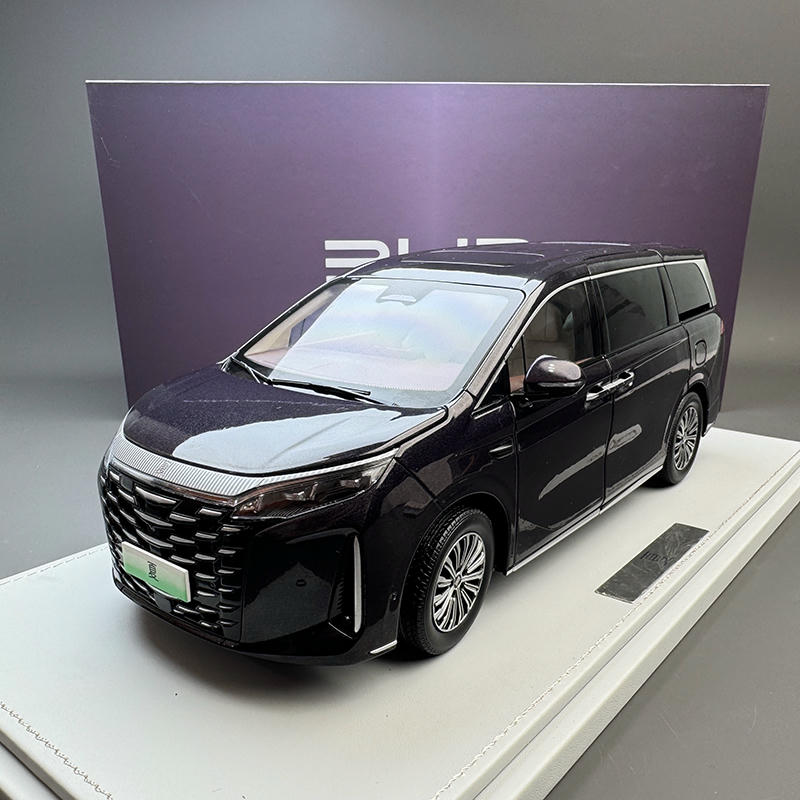 OEM 1:18 BYD (Xia) M9 Alloy Diecast Model