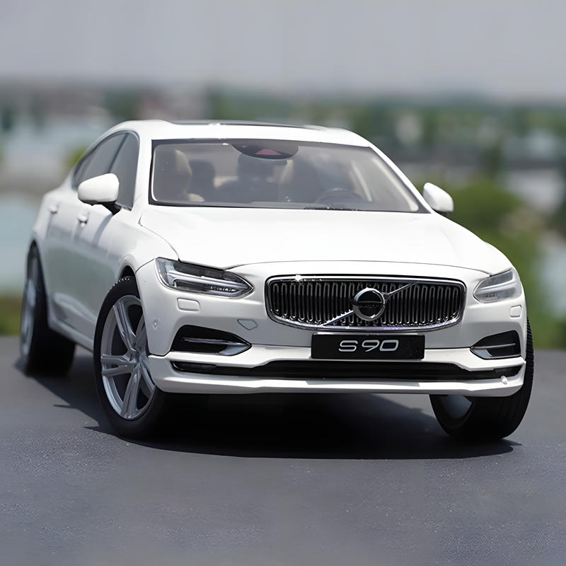 OEM 1:18 S90 Luxury Sedan Diecast Model