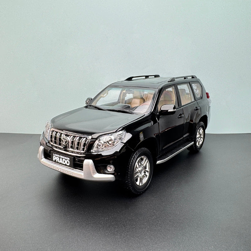 Toyota Prado 1:18 DieCast Alloy Model with Full Opening Panels