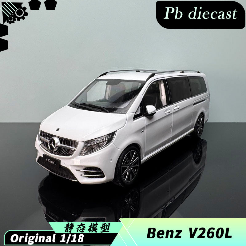 Mercedes-Benz V-Class V260 Diecast Model – 1:18 Scale Collectible