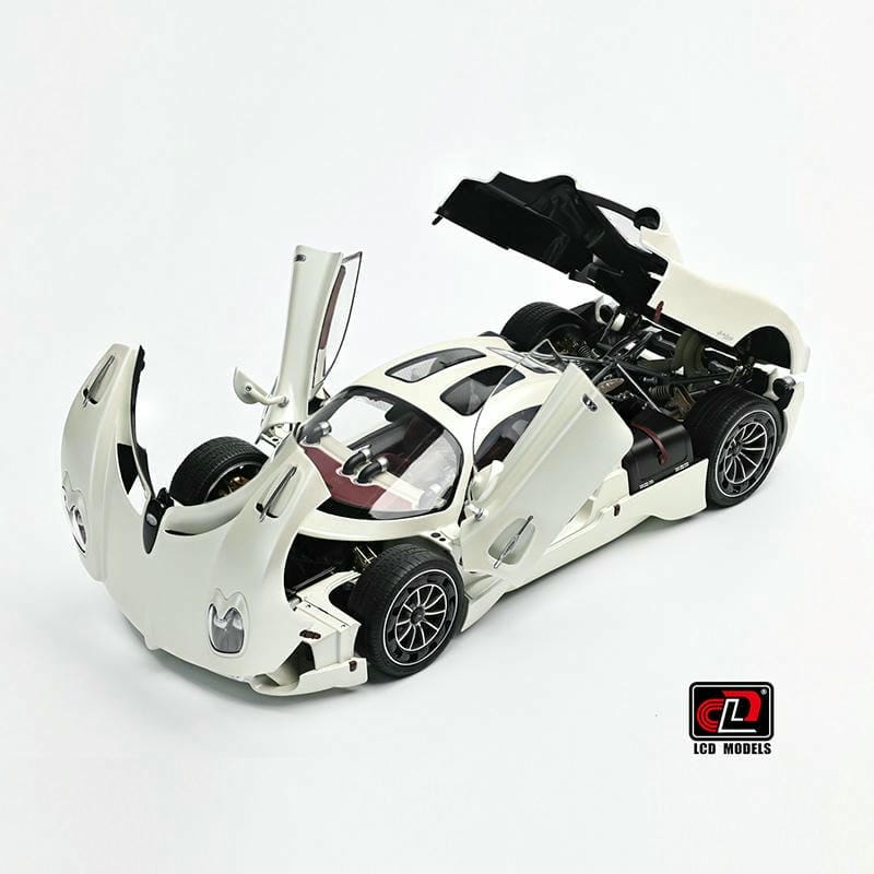 [Pre-Order] LCD 1:18 Pagani Utopia