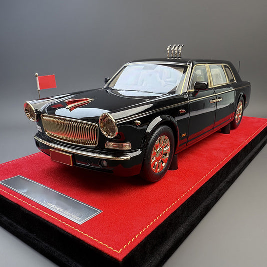Hongqi 1:18 Classic Sedan Diecast Model Car – Collector’s Edition