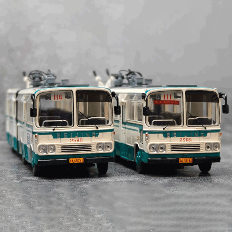 1:64 Beijing Trolleybus BD562 – Route 114 / Route 111 Diecast Bus Model