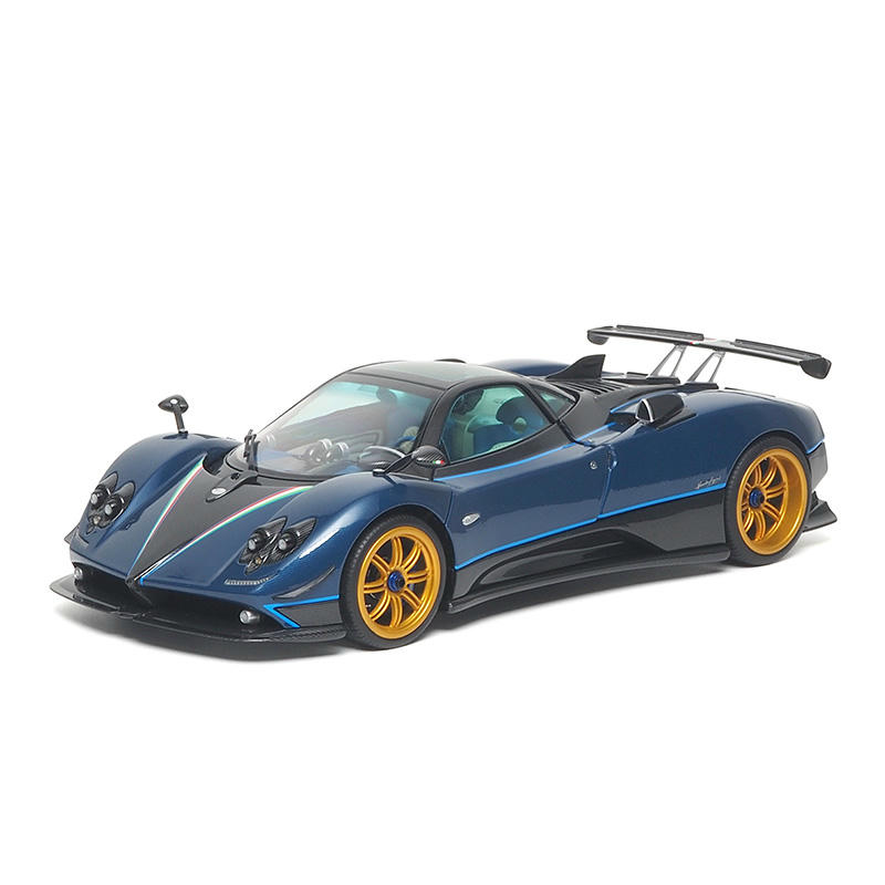 Almost Real 1:18 Pagani Zonda Tricolore 2010 Diecast Car