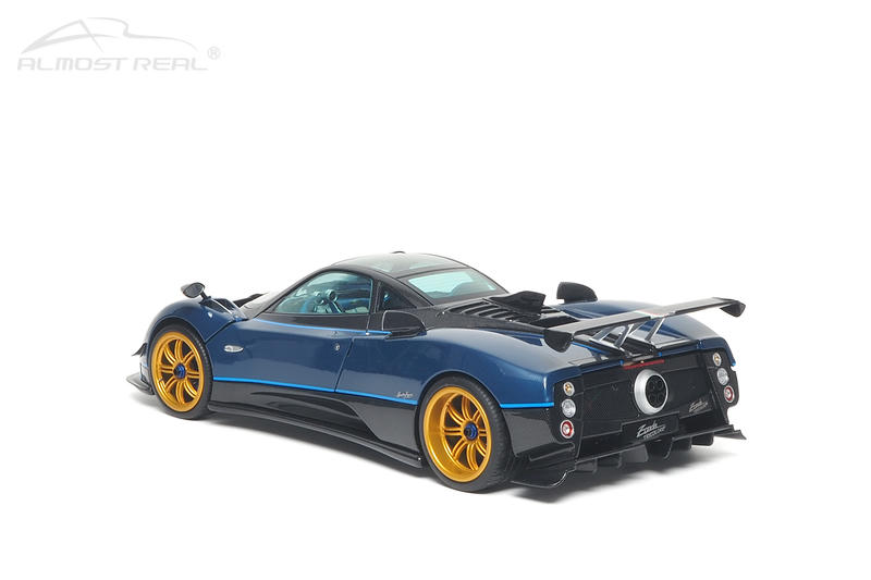 Almost Real 1:18 Pagani Zonda Tricolore 2010 Diecast Car