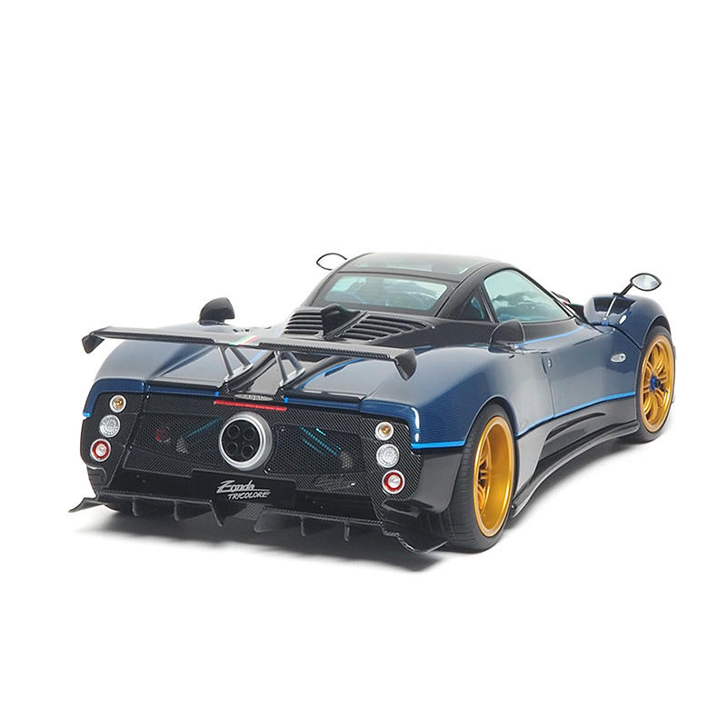 Almost Real 1:18 Pagani Zonda Tricolore 2010 Diecast Car