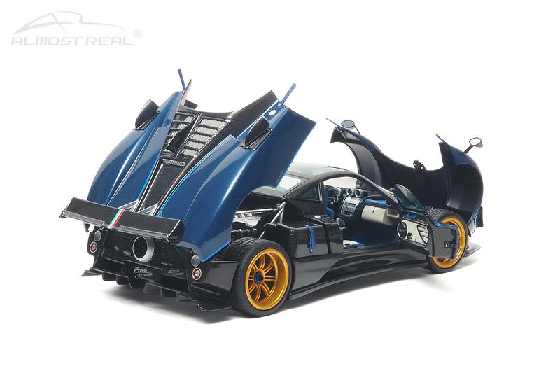 Almost Real 1:18 Pagani Zonda Tricolore 2010 Diecast Car