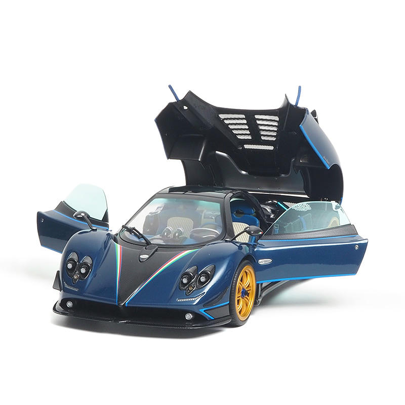 Almost Real 1:18 Pagani Zonda Tricolore 2010 Diecast Car