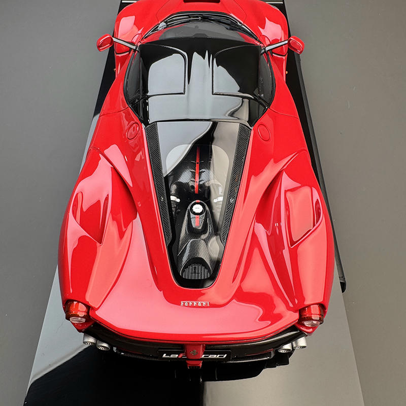 Amalgam 1:18 Ferrari LaFerrari Resin Model