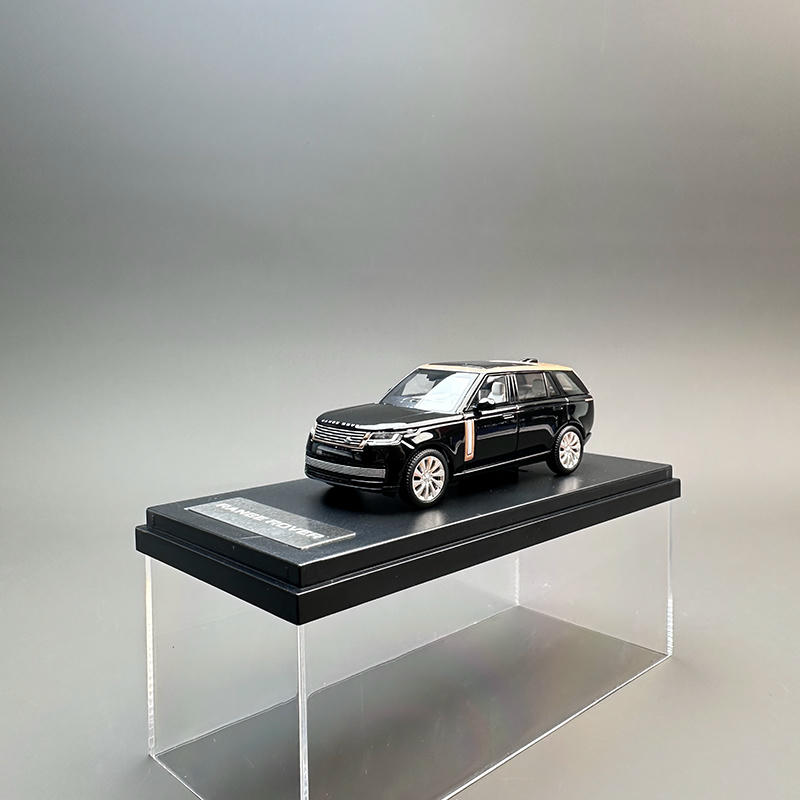 LCD 1:64 Range Rover SV 2022 Diecast Model