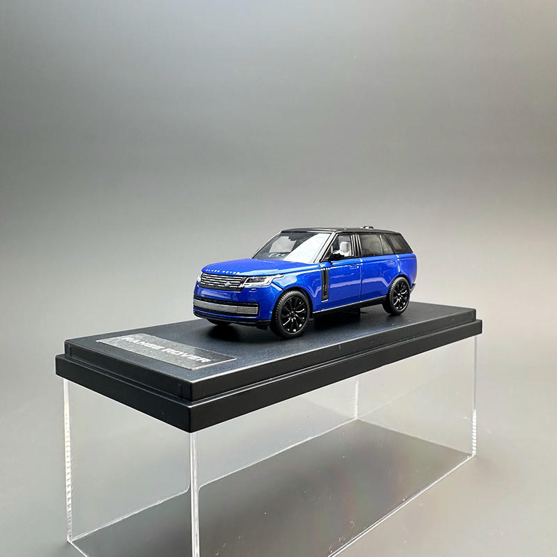 LCD 1:64 Range Rover SV 2022 Diecast Model