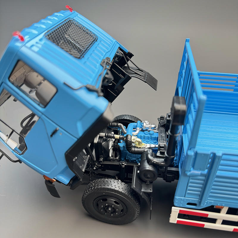 Century Dragon 1:24 Jiefang J3 Diecast Truck Model