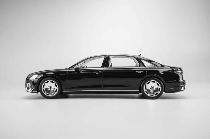 MotorHelix Audi A8 L HORCH 1:18 Resin Model Car
