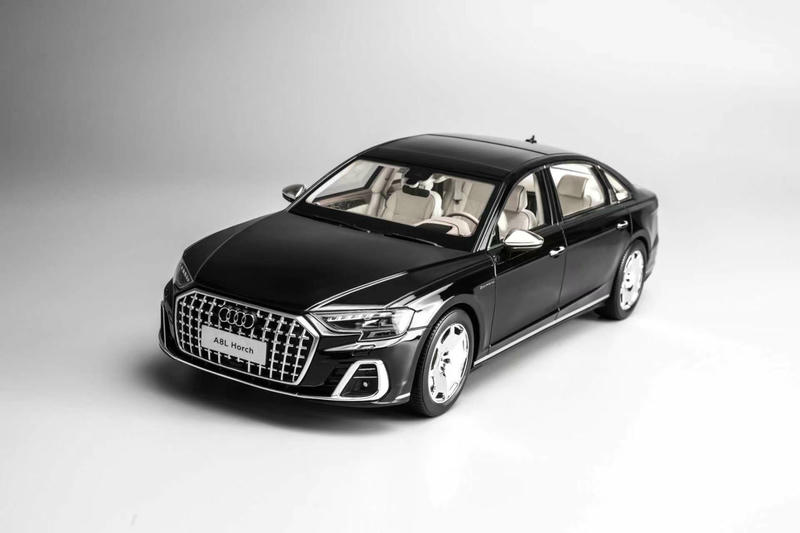 MotorHelix Audi A8 L HORCH 1:18 Resin Model Car