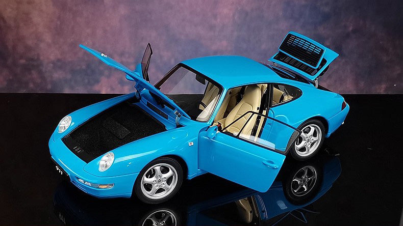 AUTOart 1:18 Porsche 911 (993) Carrera Diecast Car Model