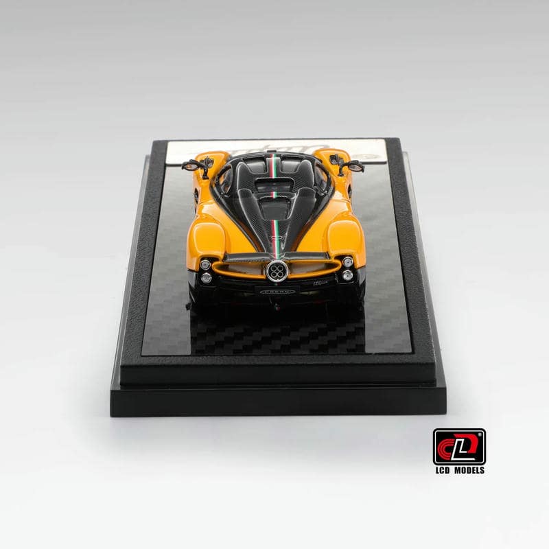 LCD 1:64 Pagani Utopia Coupe Diecast Model Car