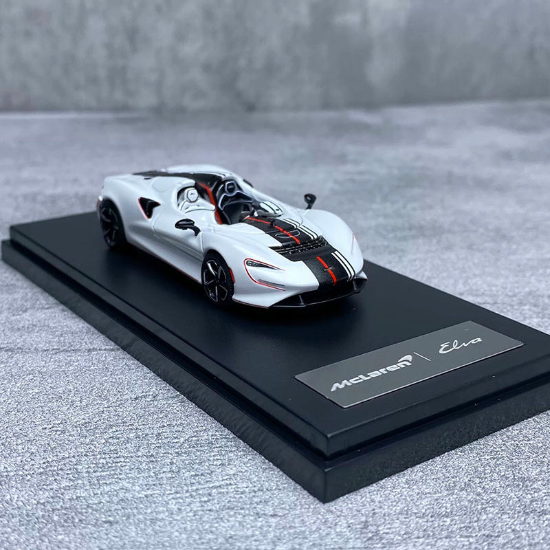 LCD 1:64 McLaren Elva Diecast Model