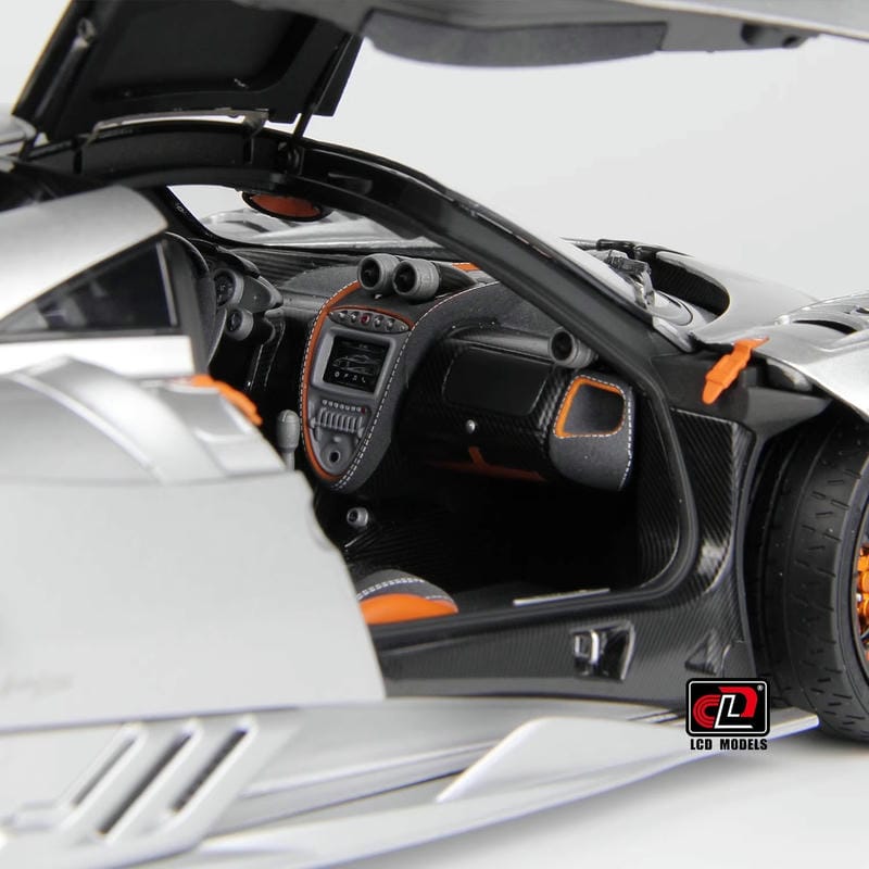 Pre-sale LCD 1:18 Pagani Imola Diecast Alloy Model Car-silver