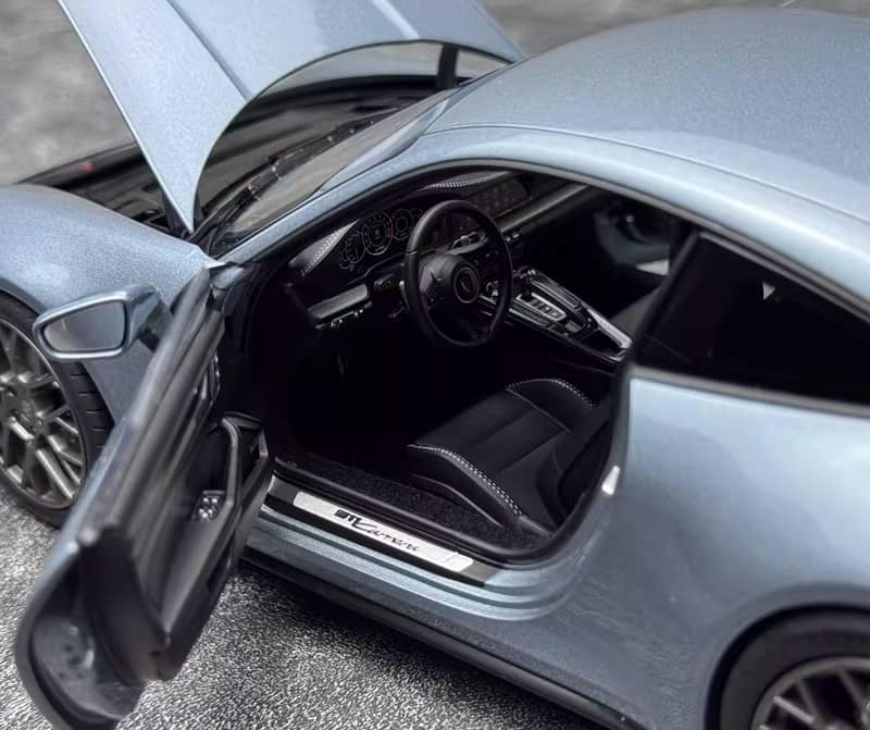 NOREV 1:18 Porsche 911 Carrera GTS 4 2025 Diecast Model