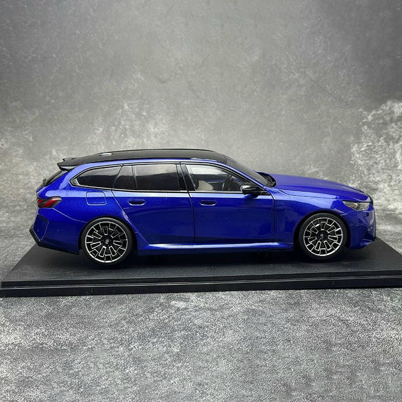 SOLIDO 1:18 BMW M5 Touring Diecast Model Car