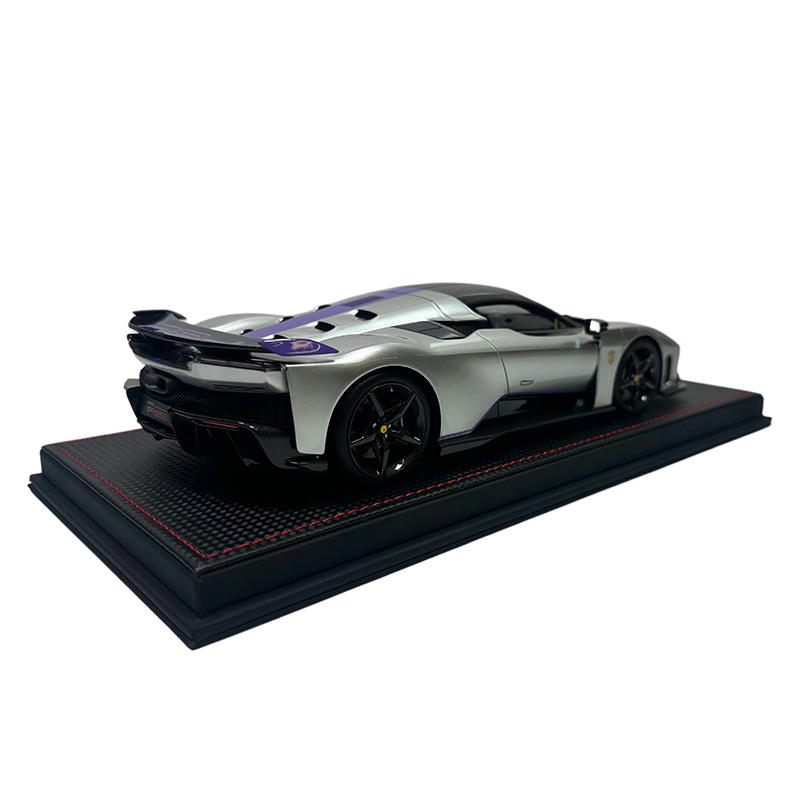 UU 1:18 Ferrari F80 80th Anniversary Resin Model