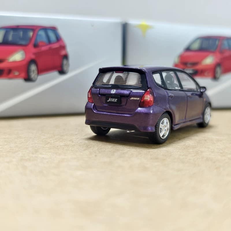 Sonic Gear 1:64 Honda Jazz 2001 Diecast Model