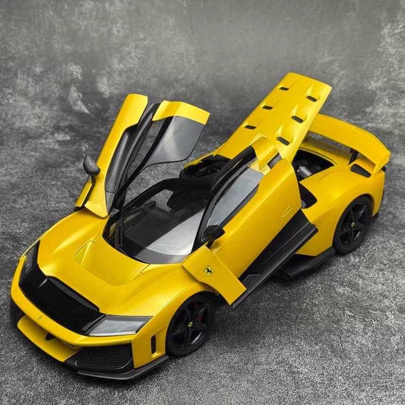 フェラーリF80 1/18 ミニカー　Bburago Bburago 1:18 Ferrari F80 Diecast Opening Model – YX car model