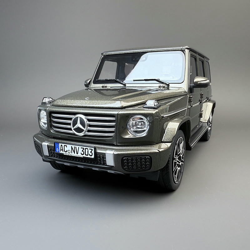 Norev 1:18 Mercedes-Benz G500 Alloy Diecast Model Car