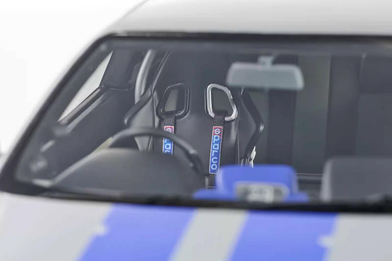 Kyosho 1:12 Nissan Skyline R34 GT-R 2001 (Fast & Furious) Resin Model