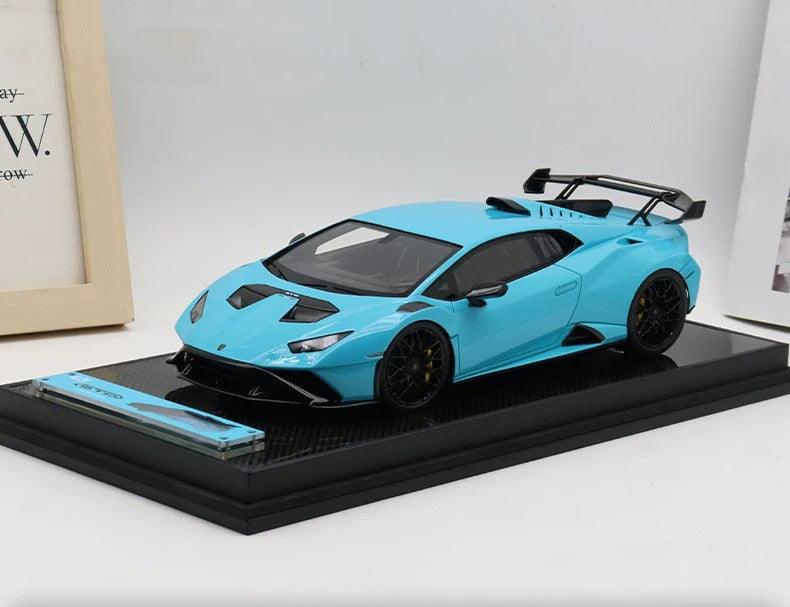 IVY Lamborghini Huracan STP 1:18 Resin Model Car